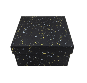 Melnas dāvanu kastes