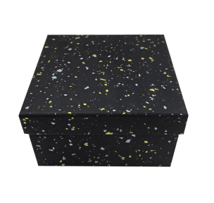 Melnas dāvanu kastes